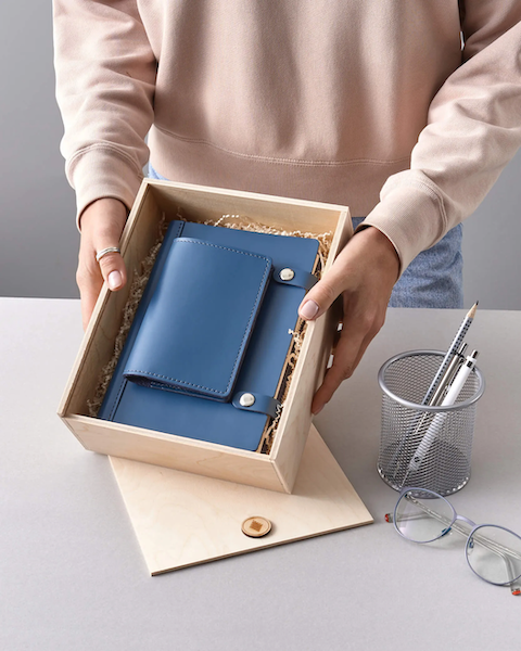 Подарки сотрудникам на юбилей компании_фото-3