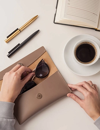 Кожаный чехол для очков SAINT TROPEZ Coffee