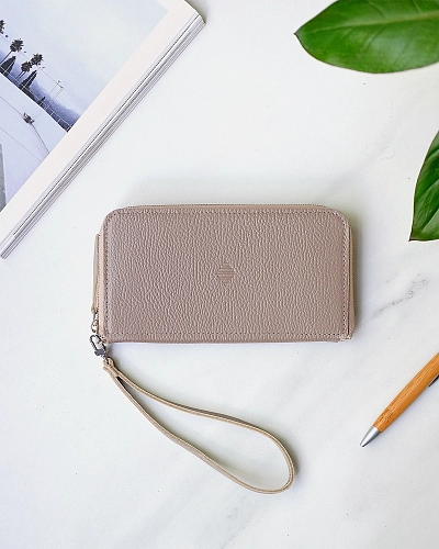 Кошелек на молнии MONTERRO Beige с ремешком на руку - фото