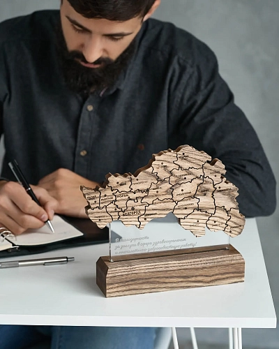 Награда деревянная с картой области NN-27 Награда деревянная с картой области NN-27