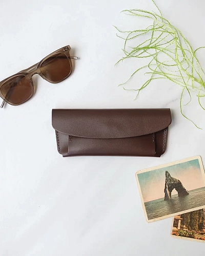 Кожаный чехол для очков GLASS Brown - фото