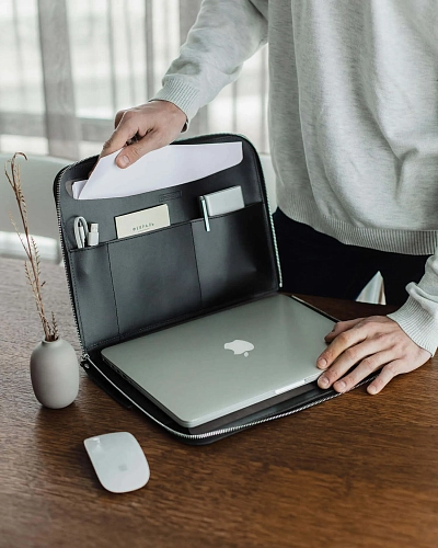 Кожаная папка для документов FOLDER Black Кожаная папка для документов FOLDER Black - фото