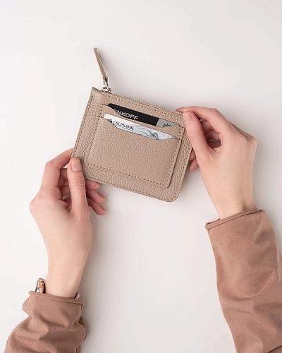 Картхолдер на молнии SPIRIT Beige