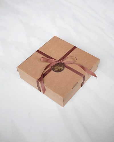 Подарочная картонная коробка BASE - фото - 1