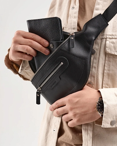 Поясная сумка кожаная ROUTE Black