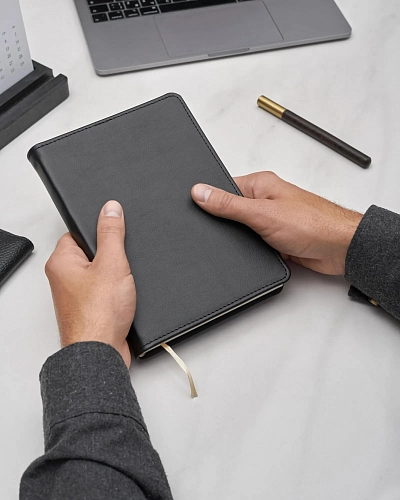 Кожаный ежедневник MEMO A5 Black - фото - 1