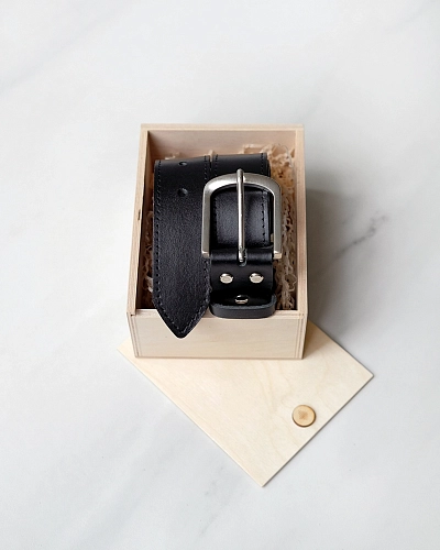 Ремень мужской PILOT STITCH Black 120-125 см в деревянной коробочке - фото
