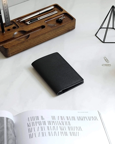 Кожаная обложка на паспорт FOLIO Black - фото