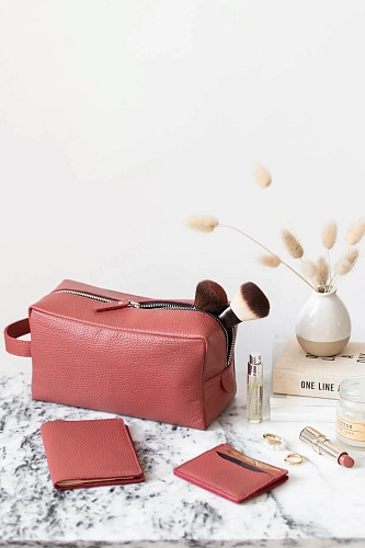 Несессер косметичка из натуральной кожи VOYAGE Blush