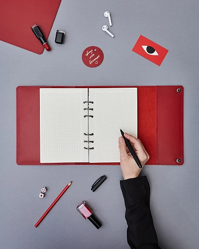 Кожаный блокнот на кольцах A5 Carmine - фото - 3