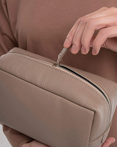 Несессер косметичка из натуральной кожи VOYAGE Beige