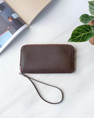 Кошелек на молнии MONTERRO Brown с ремешком на руку - фото