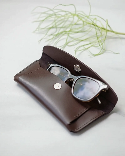 Кожаный чехол для очков GLASS Brown - фото - 1