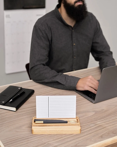 Деревянный органайзер для канцелярии Desko M Natural - фото - 2