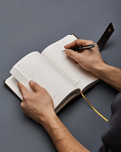 Кожаный ежедневник HAROLD Brown - фото - 1