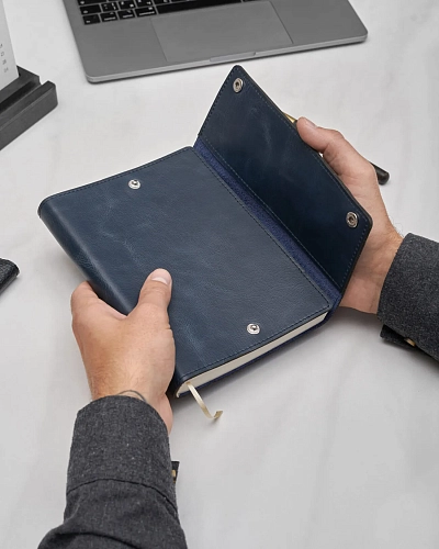 Кожаный ежедневник CASUAL Pool Кожаный ежедневник CASUAL Pool - фото - 2