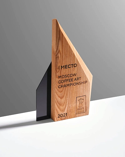 Награда деревянная NN-19 с гравировкой и оргстеклом