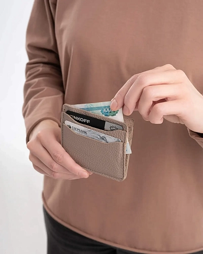 Картхолдер кожаный FLAT Beige - фото