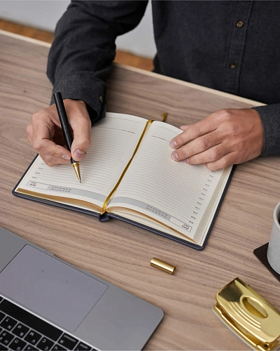 Ежедневник с гербом России ФЕДЕРАЦИЯ черный - фото - 7