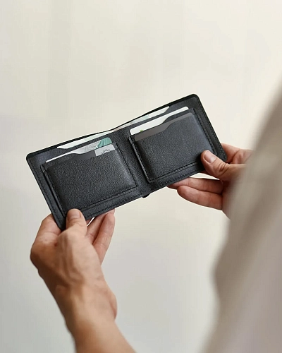 Кошелек бифолд NOMO Black Кошелек бифолд NOMO Black - фото - 1