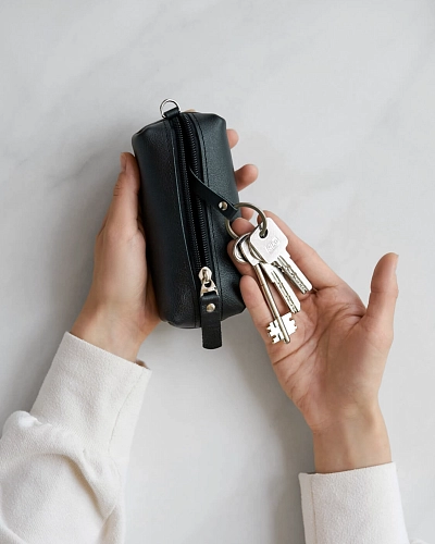Ключница кожаная HOME M Black - фото